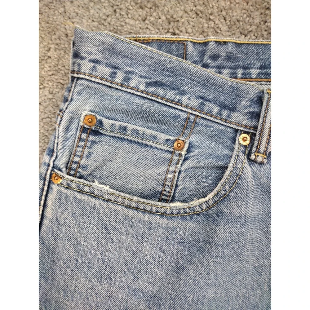 Vintage Levi's 560 Comfort Fit Jeans Men's 40x34 Wide Slight Tapered leg Y2K Dad
